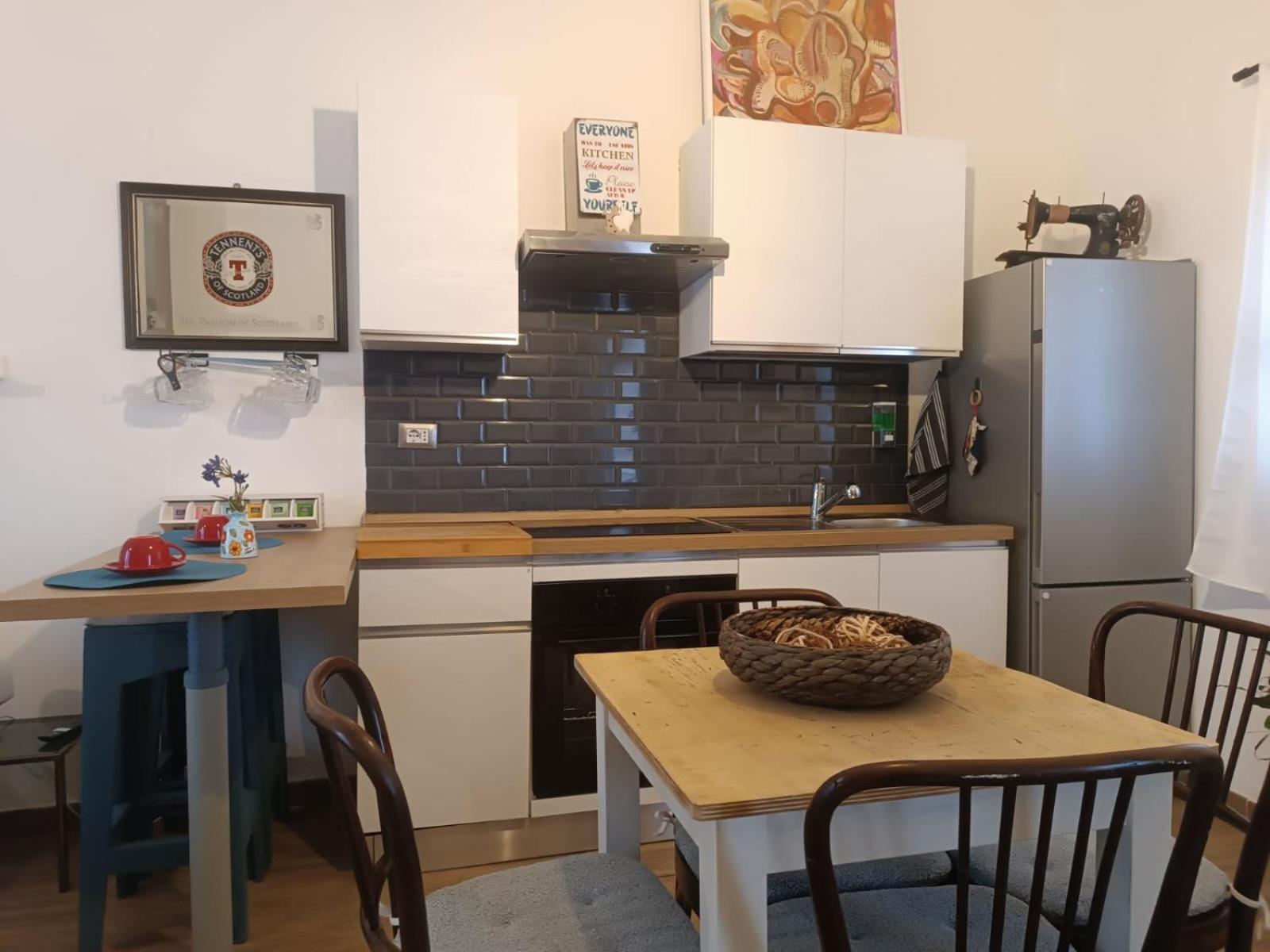 Metro 171 Loft Apartment Палермо Екстериор снимка